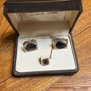 Grand Prix Tiger Eye Cuff Links and Tie Tack Set